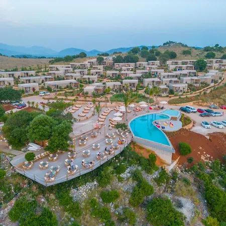 Arameras Resort 4*