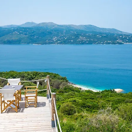 Semesteranläggning (resort) Arameras Ksamil