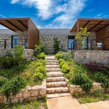 Resort Arameras 4*