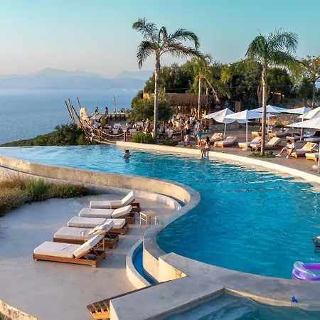 Arameras Resort Ksamil