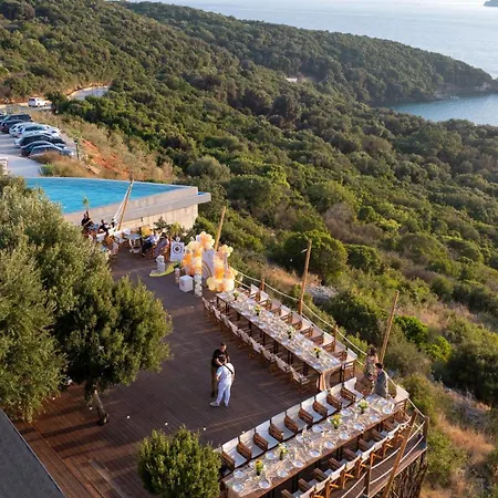 Arameras Resort
